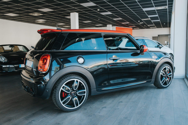 Mini nuove e Km 0 Seven Motor Busto Arsizio